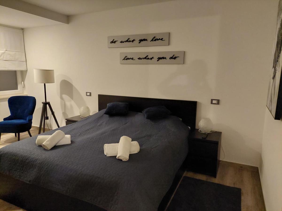 Appartamento Vela Grota Fiume Esterno foto